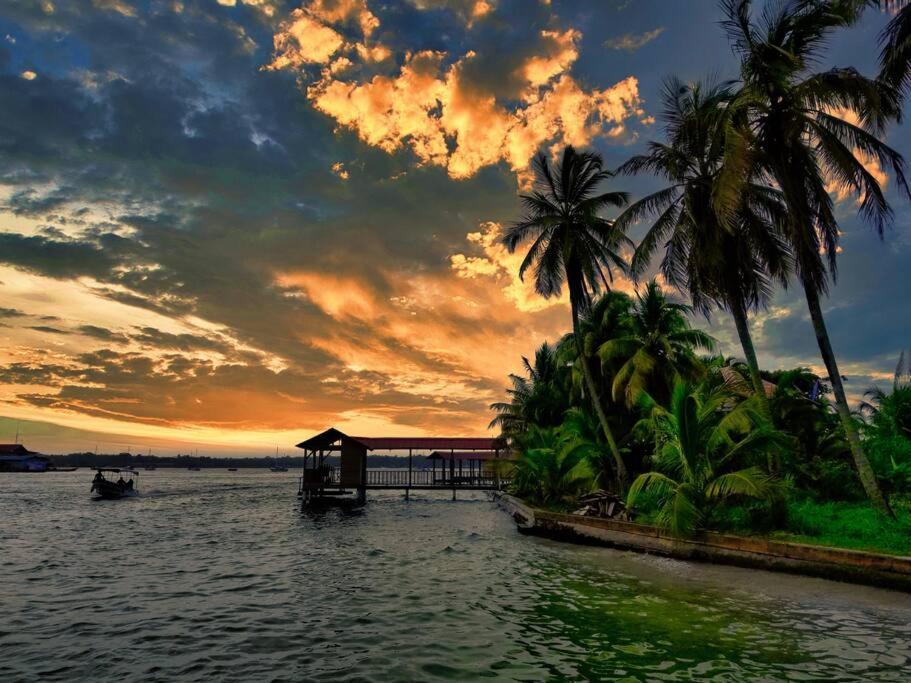 Poetry Garden Bocas Town Colon Island Villa Exterior foto